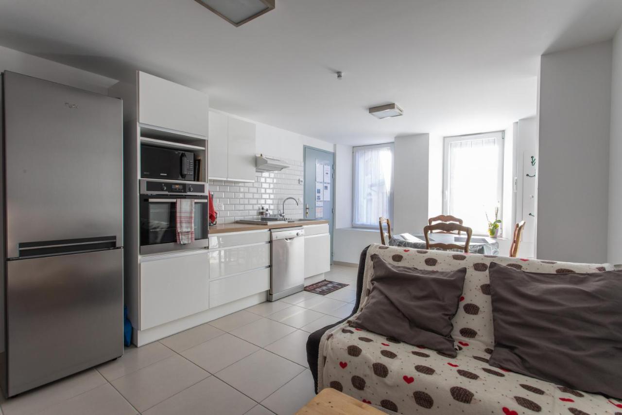 L'Ecureuil Dans La Vieille Maison Centre Ville D'אמבראן מראה חיצוני תמונה