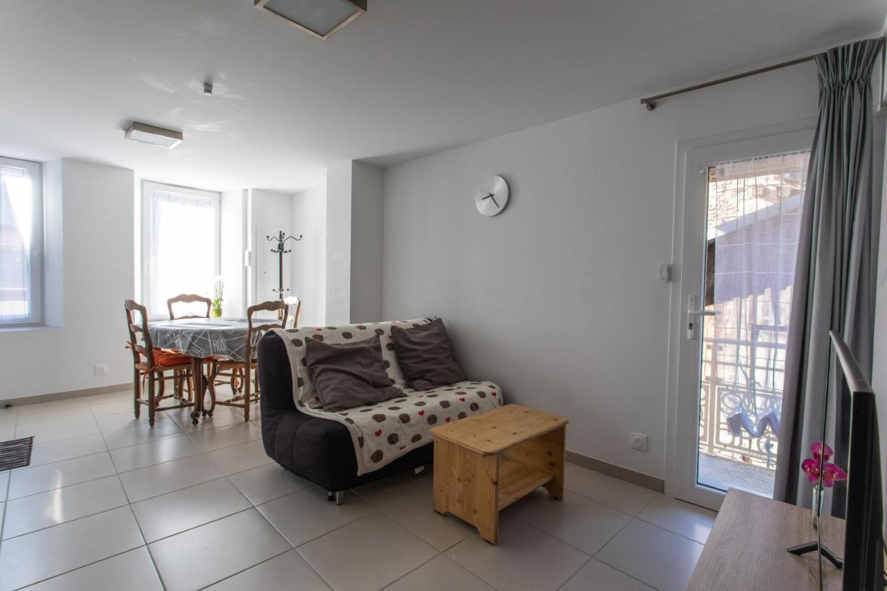 L'Ecureuil Dans La Vieille Maison Centre Ville D'אמבראן מראה חיצוני תמונה